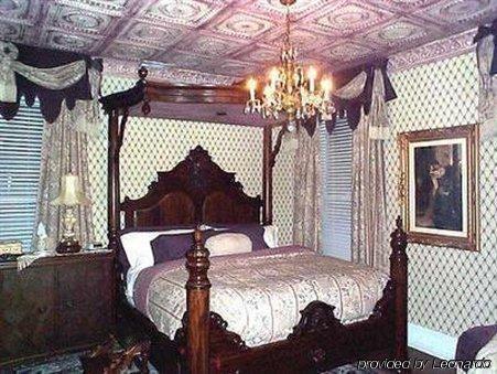 Lockheart Gables Romantic Bed And Breakfast Fort Worth Szoba fotó